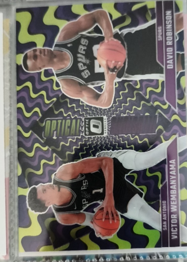 Victor Wembanyama / David Robinson