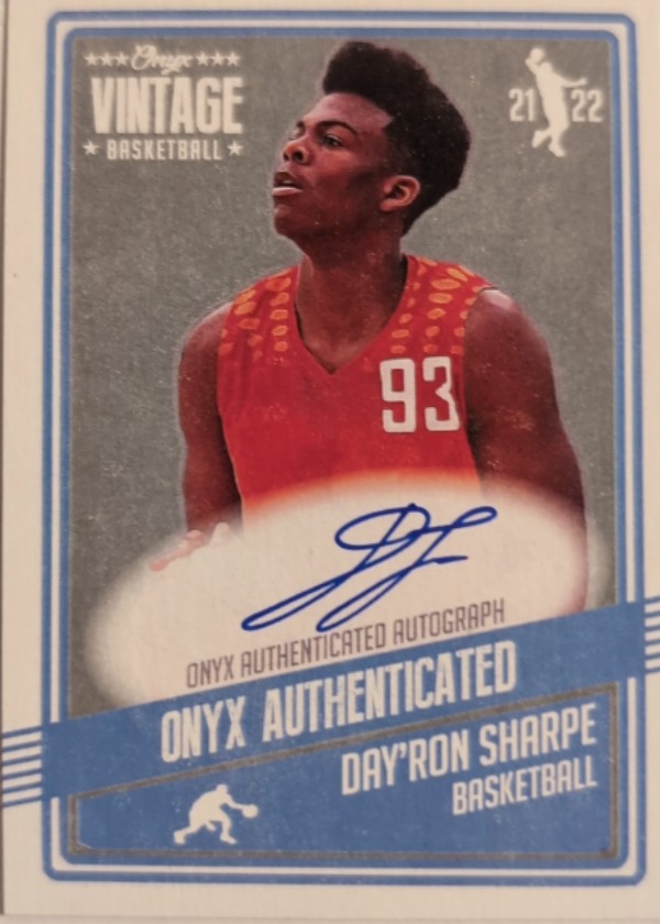 Day'Ron Sharpe